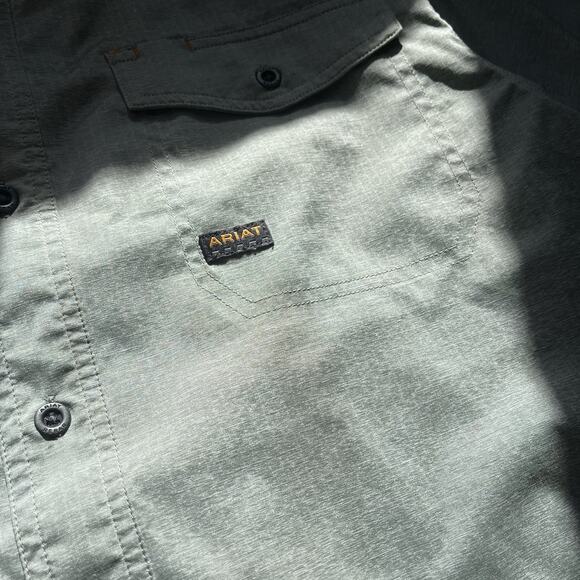 ARIAT Rebar Made Tough Venttek DuraStretch Work Shirt Men's M Vented Stretch - Picture 2 of 12